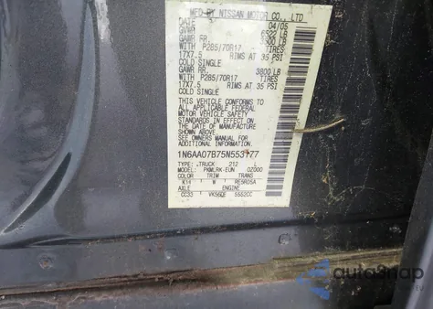 2005 Nissan Titan Xe z USA, uszkodzony, nr VIN 1N6AA07B75N553177